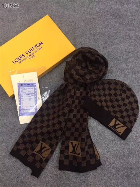 louis vuitton square pattern|Louis Vuitton checkered scarf.